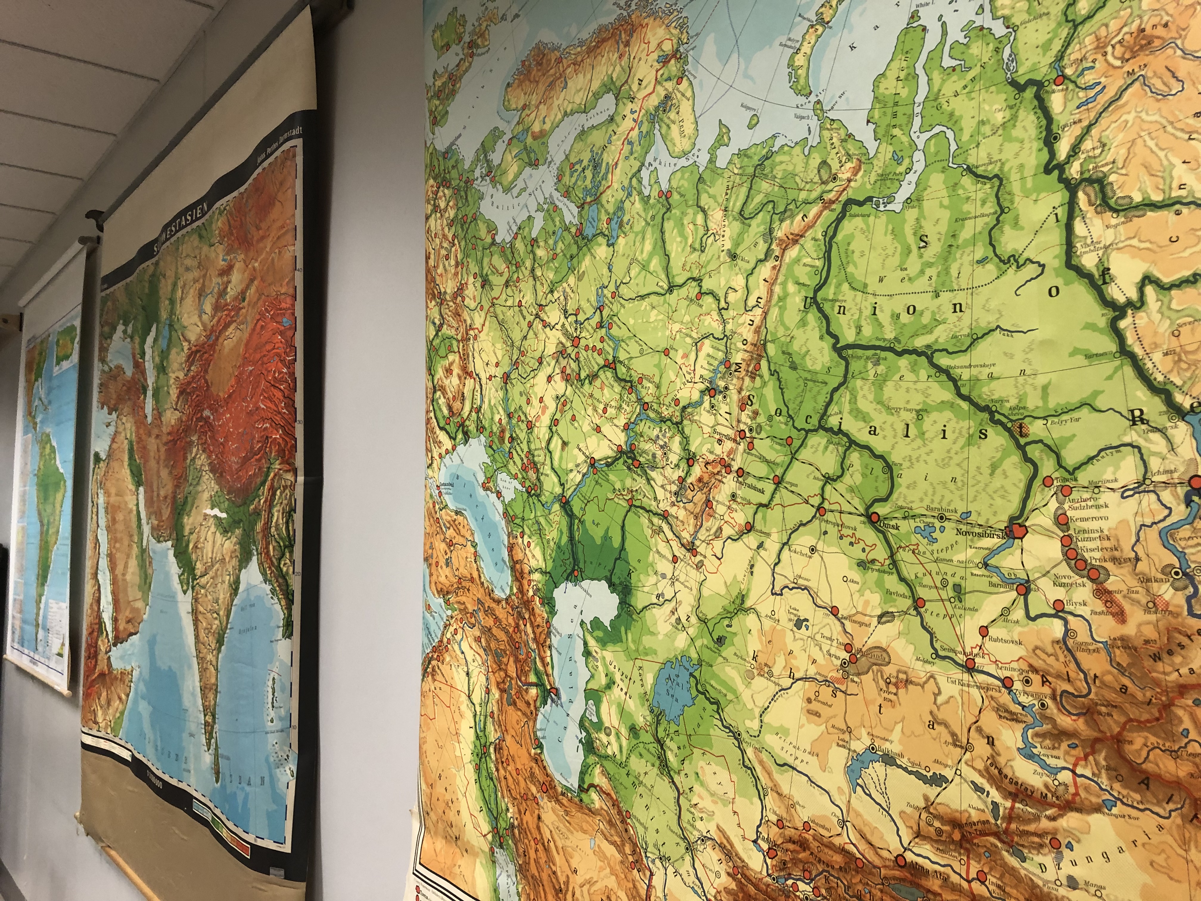 image of maps in hardin hall
