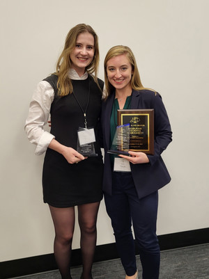 Libby Morgan and Kate Tesh, top-ten orators at the Fall 2022 Bluegrass Regional