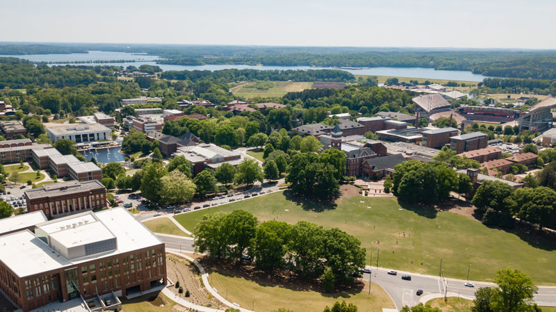 college tour clemson