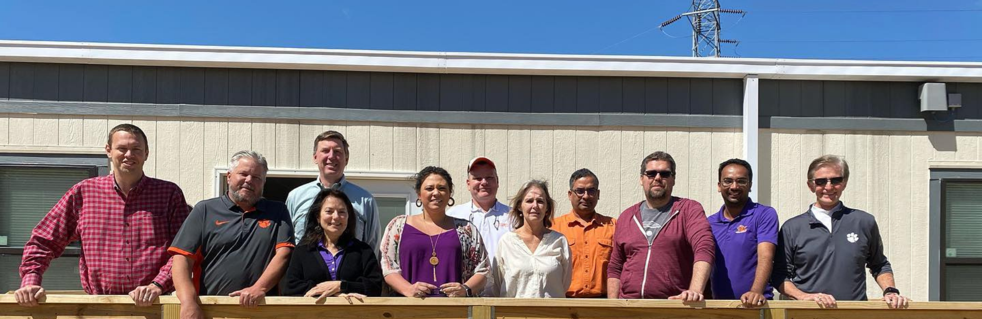 faculty and staff photo