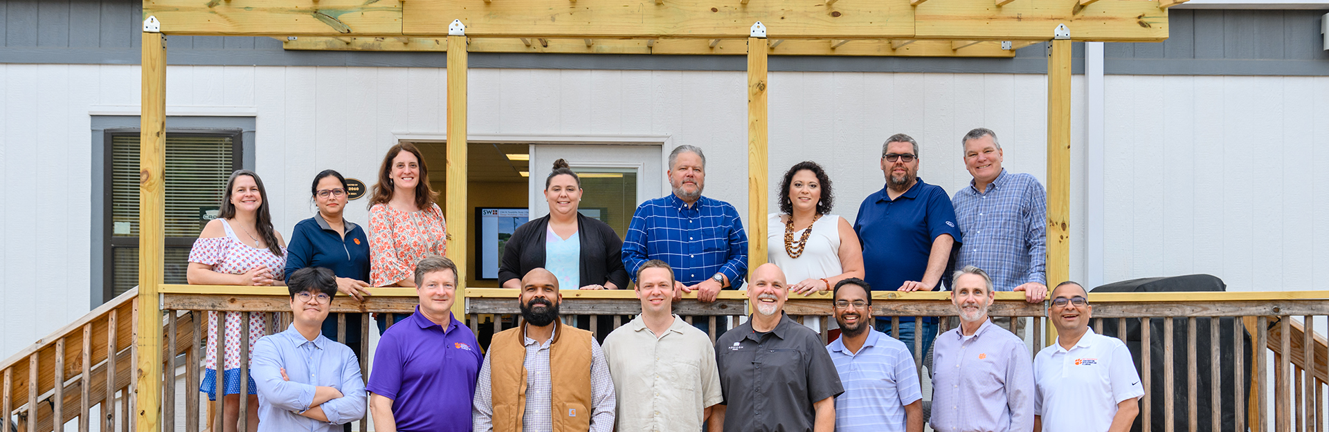 faculty and staff photo