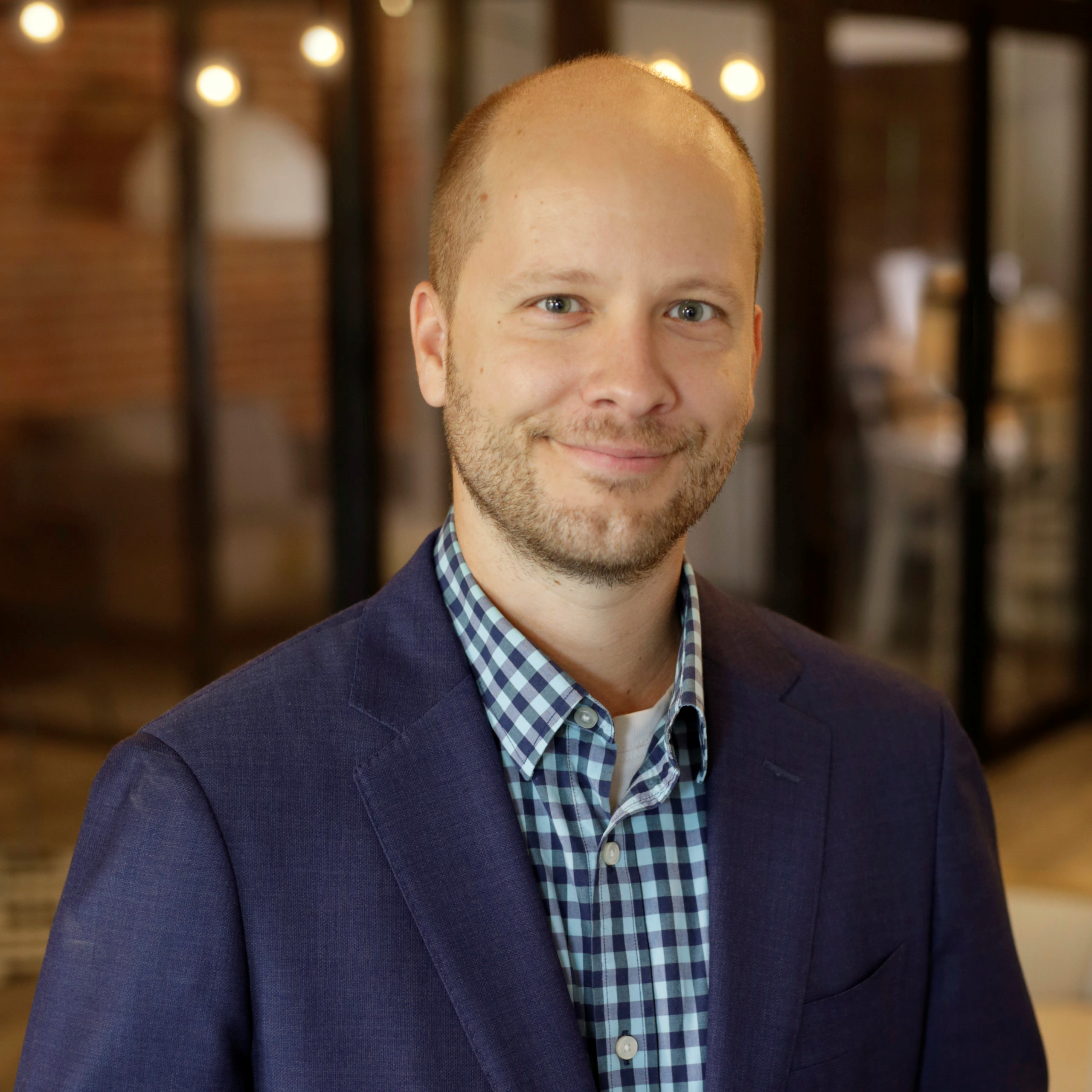 Andrew Hurley headshot