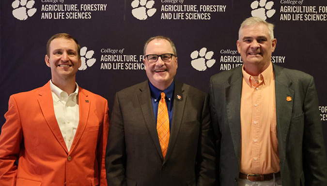 The 2024 CAFLS Alumni Award winners