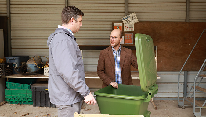 worm composting bin