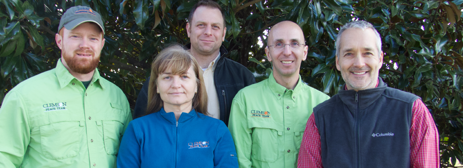 group photo of extension peach team researchers