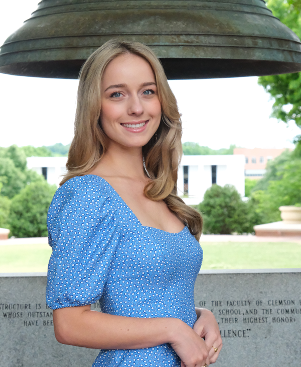 Julia Jellema; Plant and Environmental Sciences; Charleston, SC