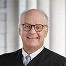 Justice Hill headshot
