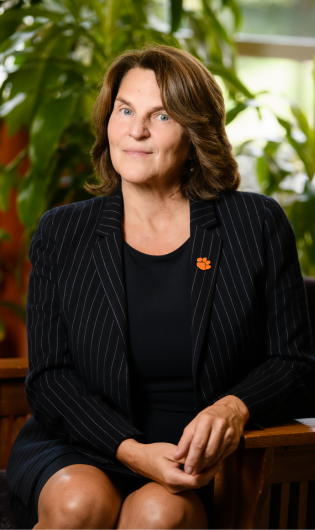 Dean Leslie Hossfeld