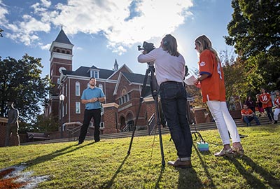 Earn a Master of Arts in Communication, Technology and Society