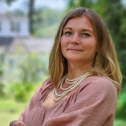 Dr. Lyudmyla Tsykalova