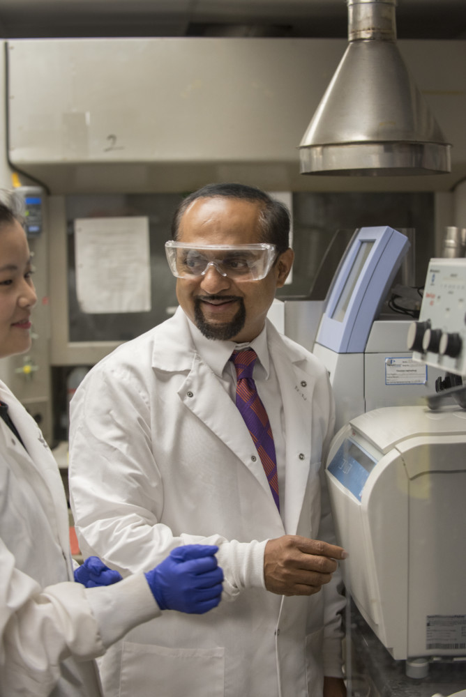 Dr. Naren Vyavahare receives NIH R01 for nanoparticle research