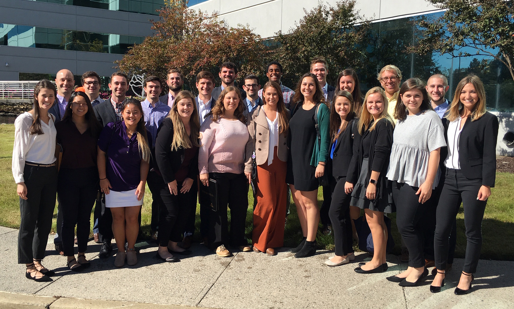 Bioengineering students working together in lab at Clemson