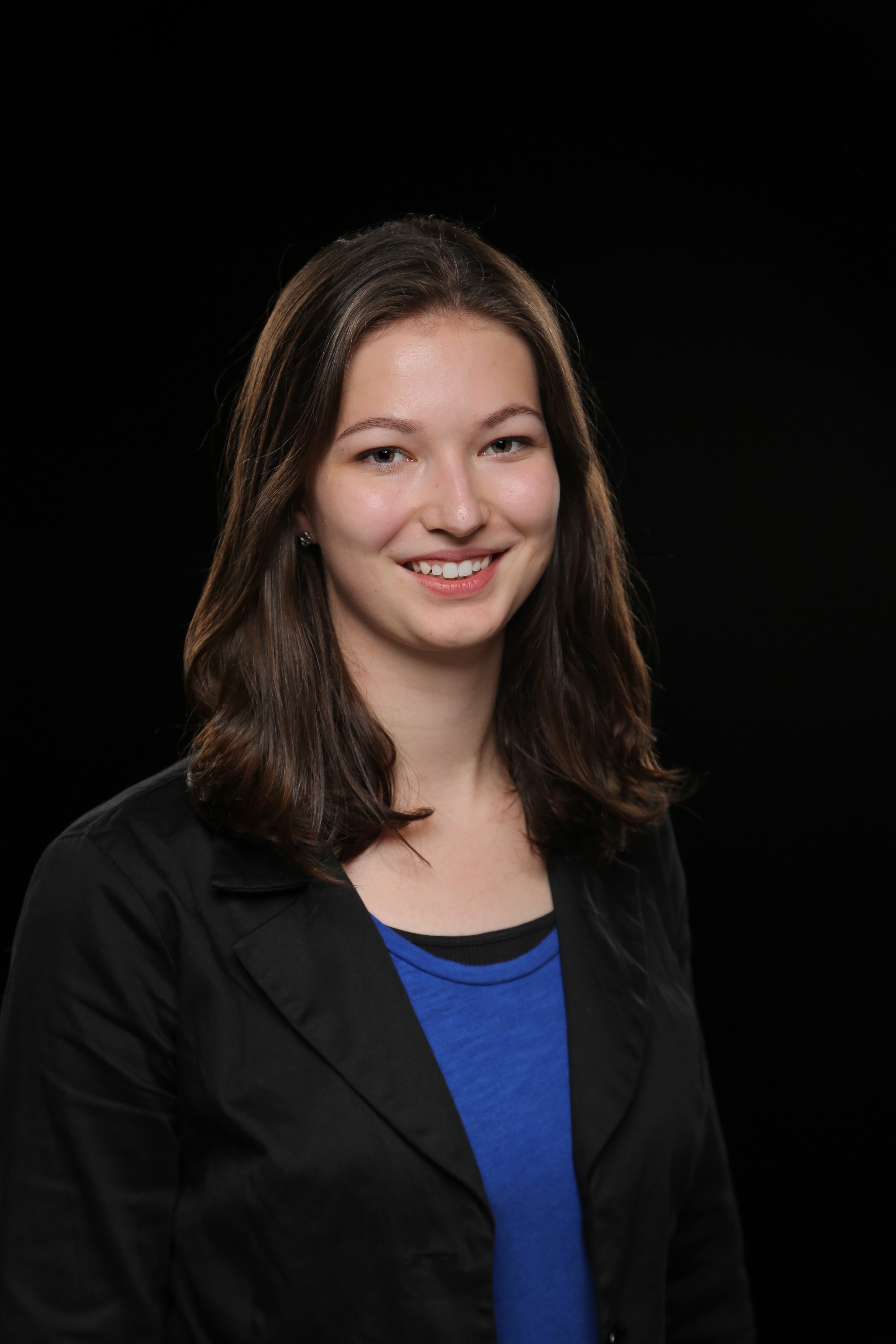 Lydia Petersen headshot