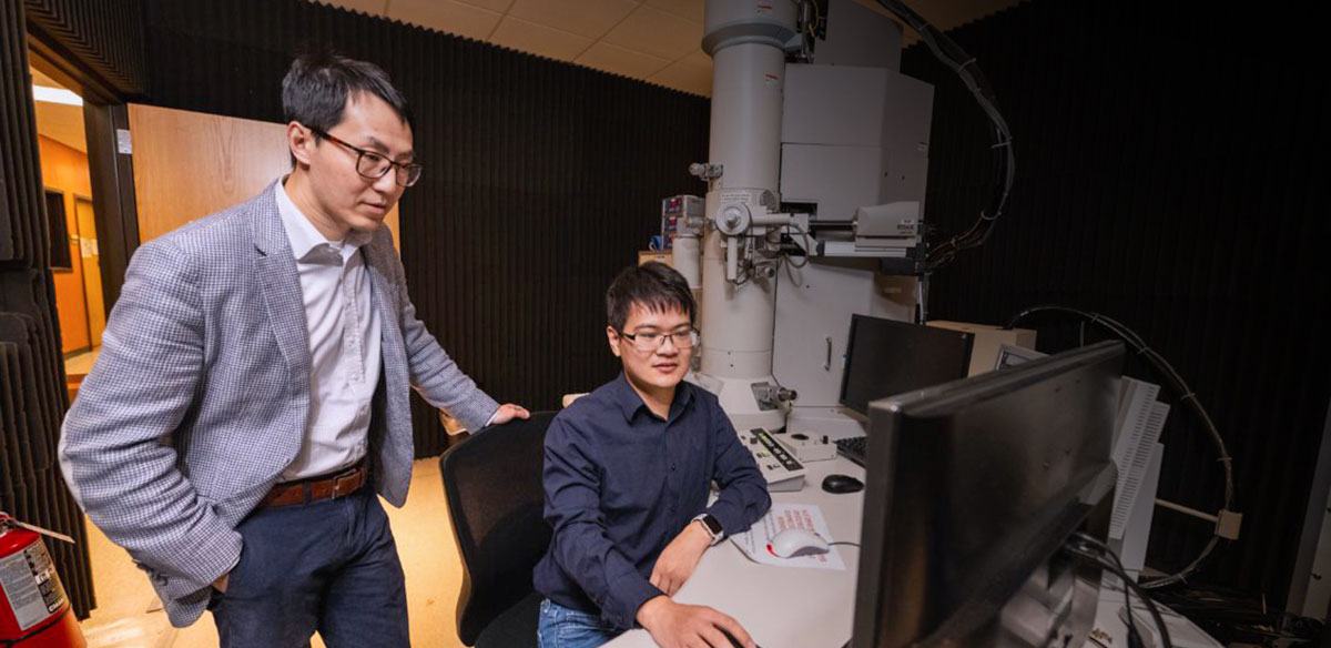 Inside the Electron Microscopy Facility