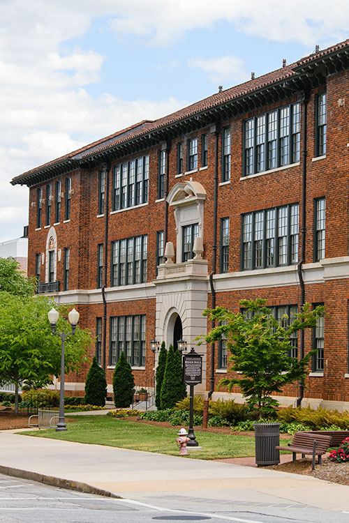 Riggs Hall front exterior