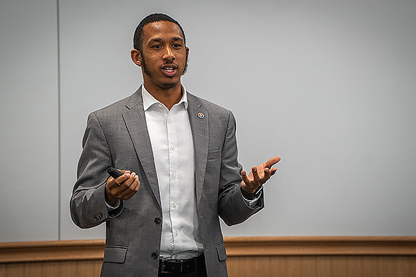 Student giving leadership presentation