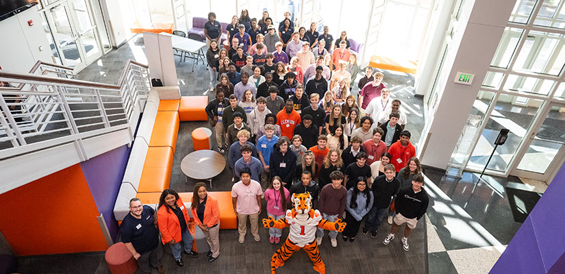 Group of PEER & WISE students and staff