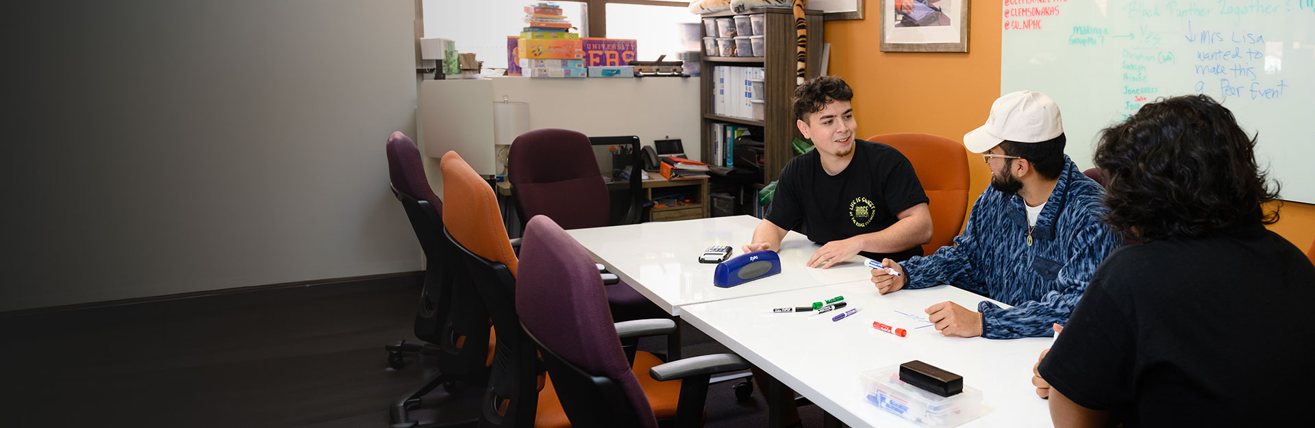 Group of students at a tutoring session in Freeman Hall