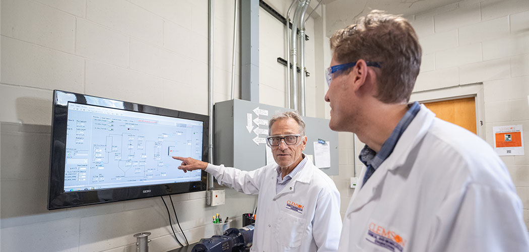 Labview control software altered to add additional controls and instruments to system.