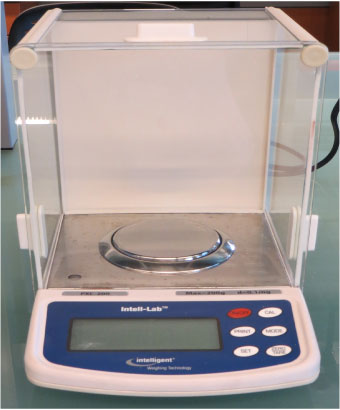PXC-200 Analytical balance, Intell-Lab
