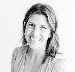 Dr. Anastasia Thyroff