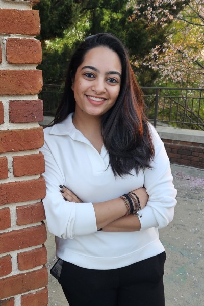 Alayna Khoja