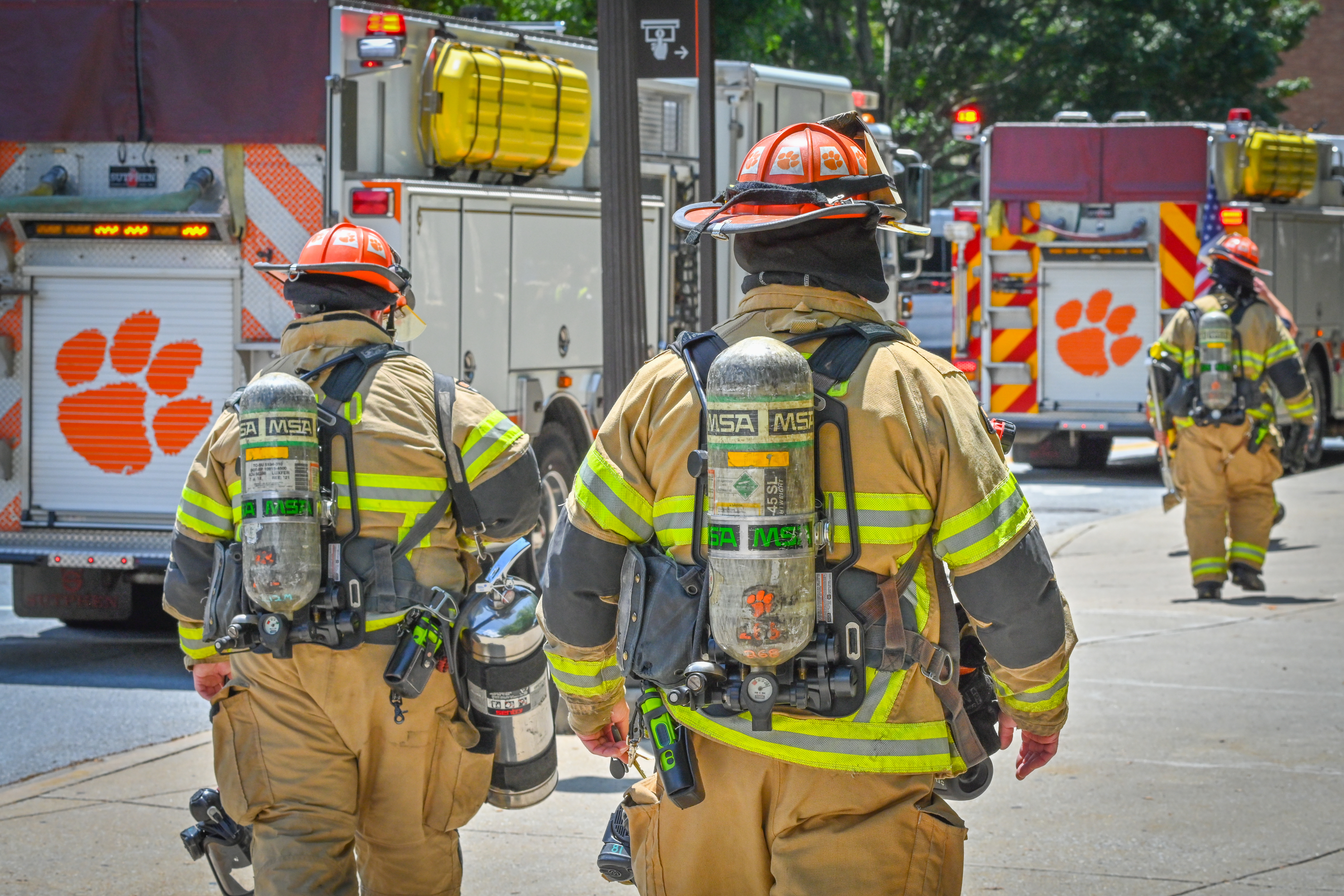 firemen-with-clemson-paws.jpg