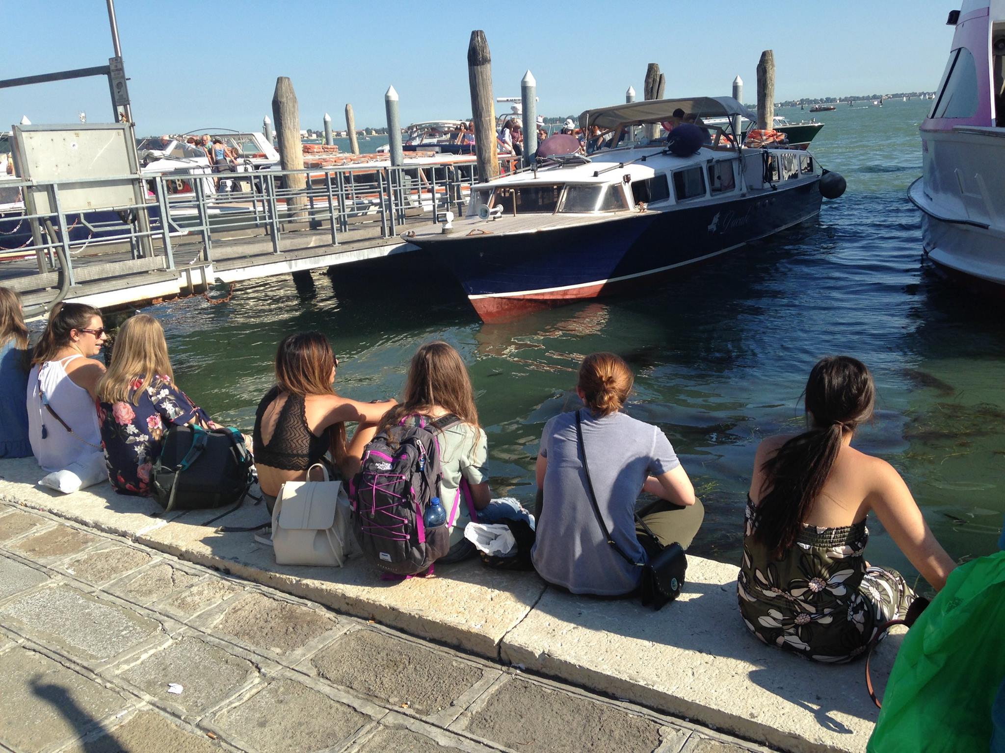 Education students in reggio emilia