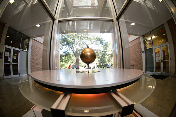 Pendulum in the Kinard Hall
