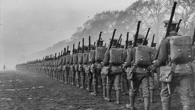 a long line of troops on a march during the First World War