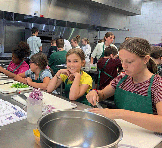 kids in kitchen