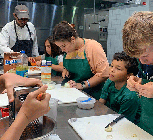 kids in pro kitchen