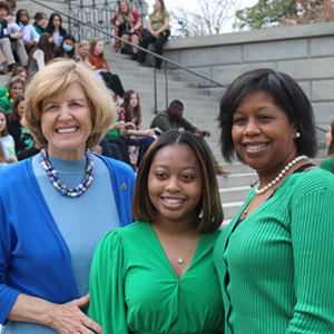 S.C. superintendent of Education Molly Spearman posing with 4-H member Lauren Lawrence and mom Lysandra.