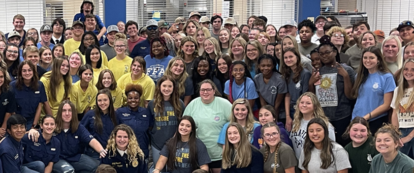 large group of students at a national workshop