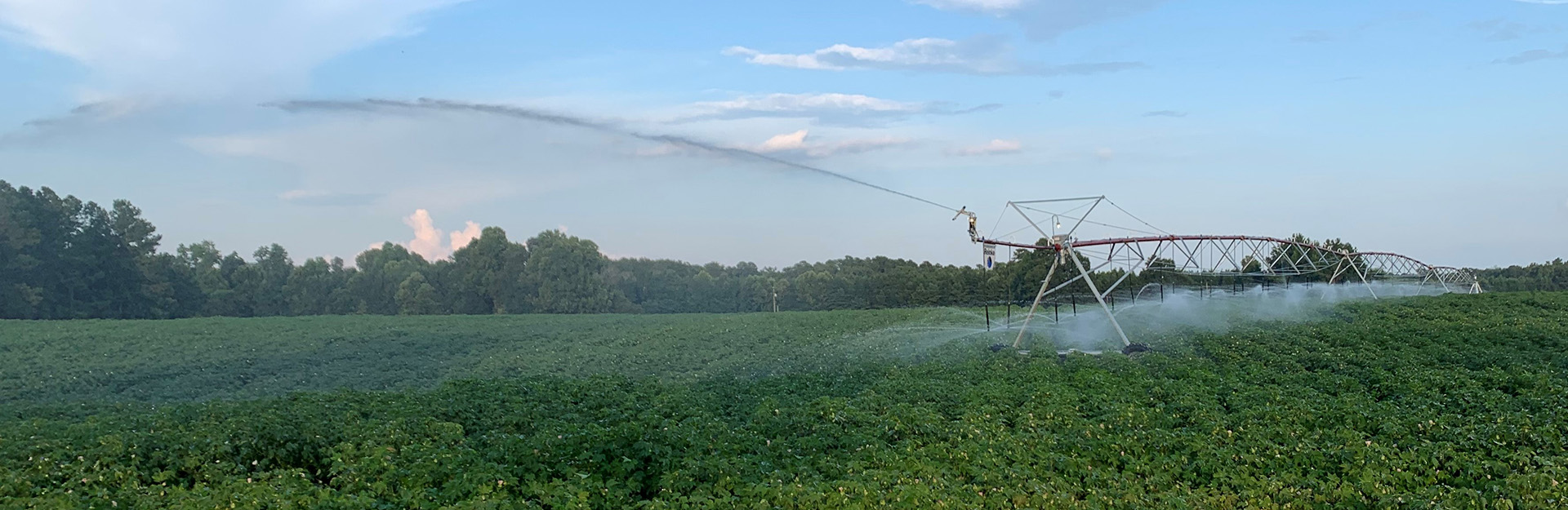 center pivot agricultural irrigation system in use