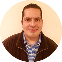 Laris Soto Employee Image