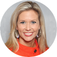 Headshot of Lindsey Ricketts