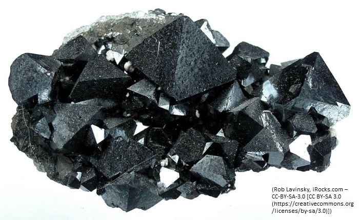 A picture of magnetite.