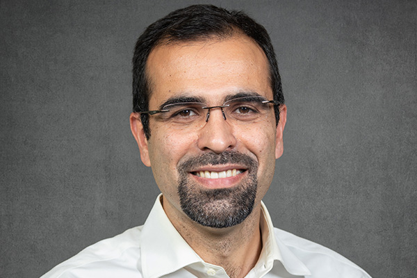 Ramtin Hadidi picture