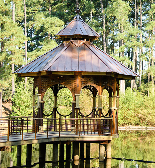 gazebo-mcbride-aquatic-garden-600x650.jpg