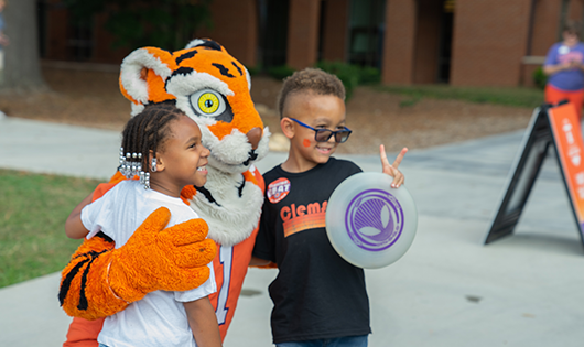 Tiger Cub at Family Tailgate 2022