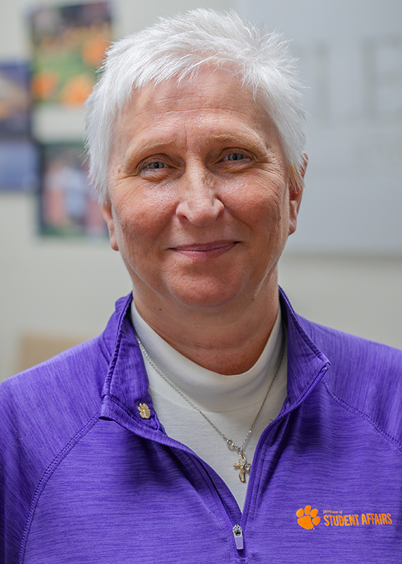 Sarah Reeves