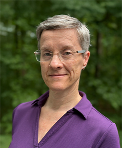 Jo Smith, DVM