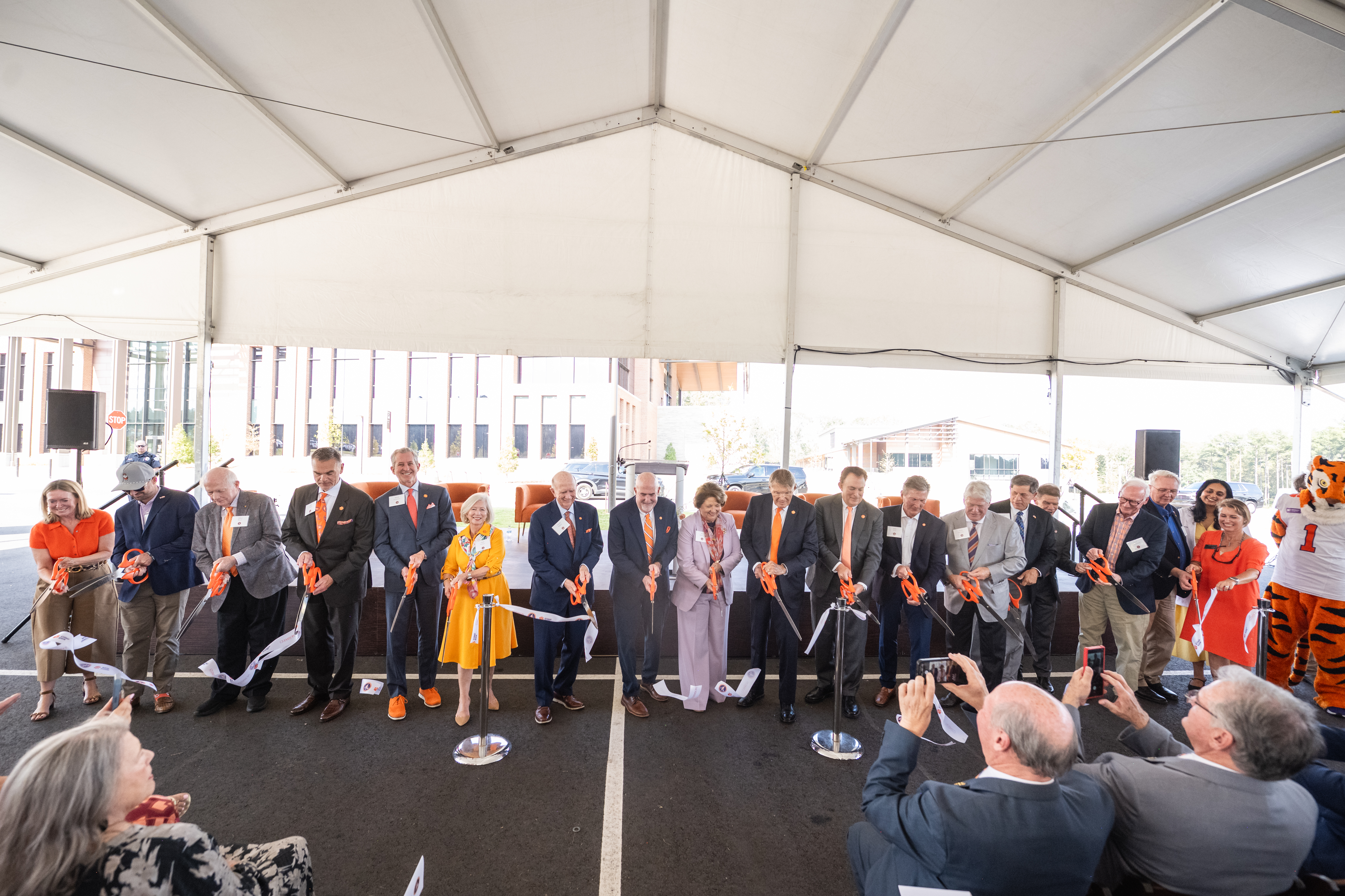 Ribbon Cutting at the Clemson University Harvey S. Peeler Jr. College of Veterinary Medicine campus.